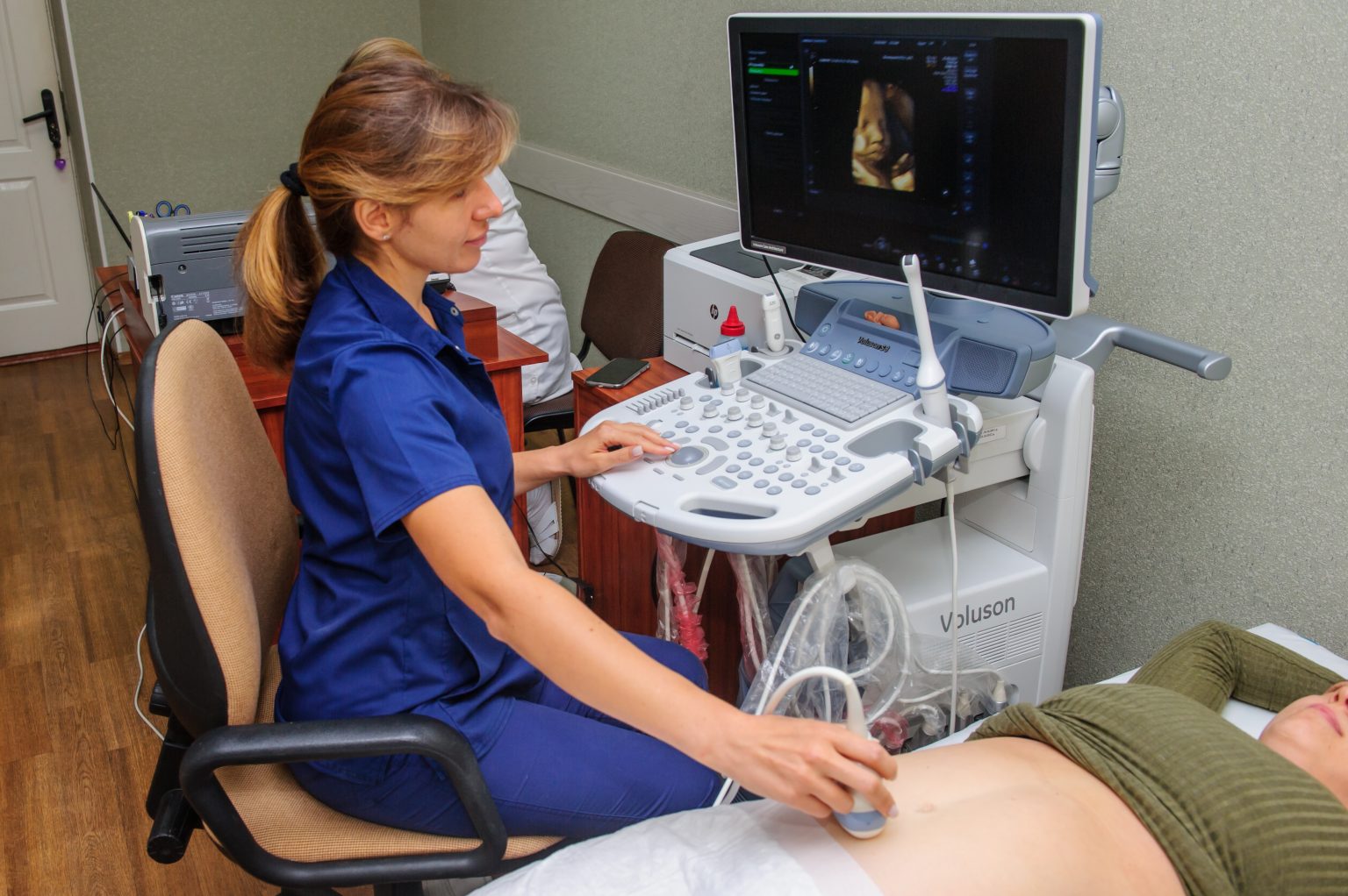 Electronic Devices Used in Pregnancy and Nursing Care