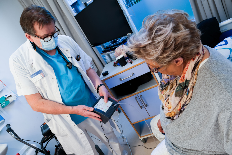 Do you need a prescription for a portable oxygen generator?