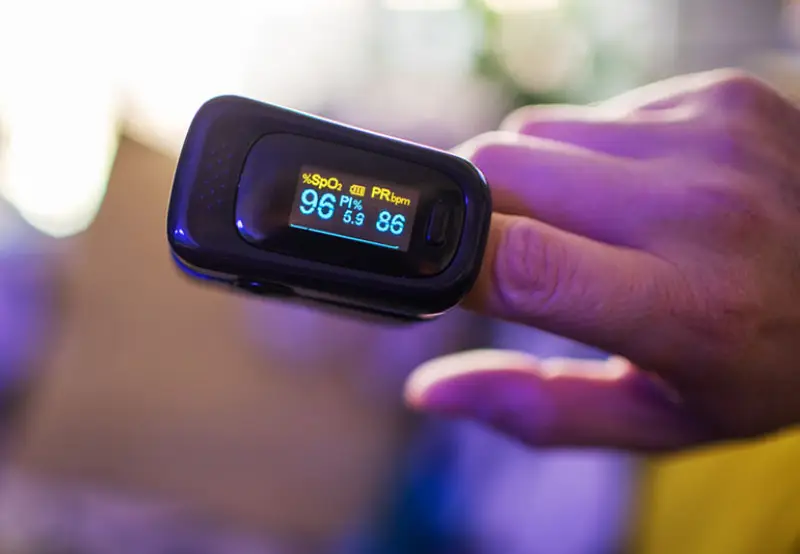What are the main measurement indicators of a blood oxygen meter